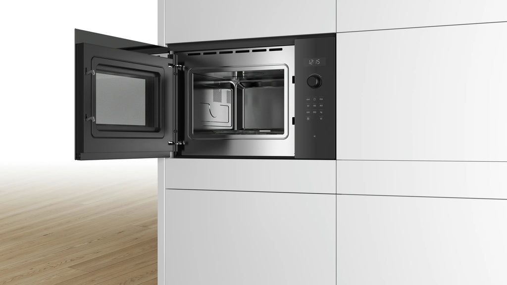 Bosch mikrovalna pećnica BFL554MB0